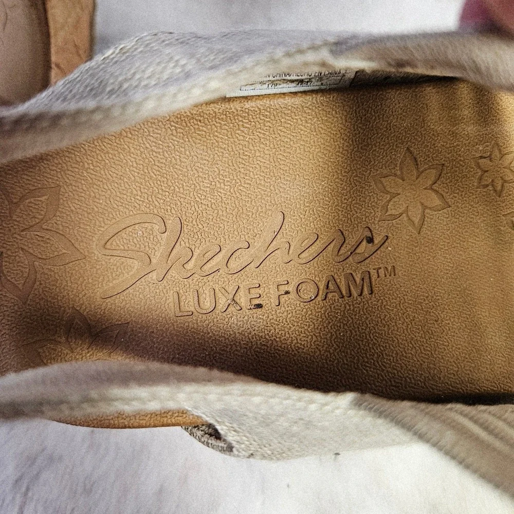 Skechers Womens Taupe Beverly High Tea Wedge‎ Sandals Heels 9 Boho Cottagecore